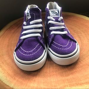 SOLD❗️Gorgeous purple kids sk8-Hi vans! Size 6